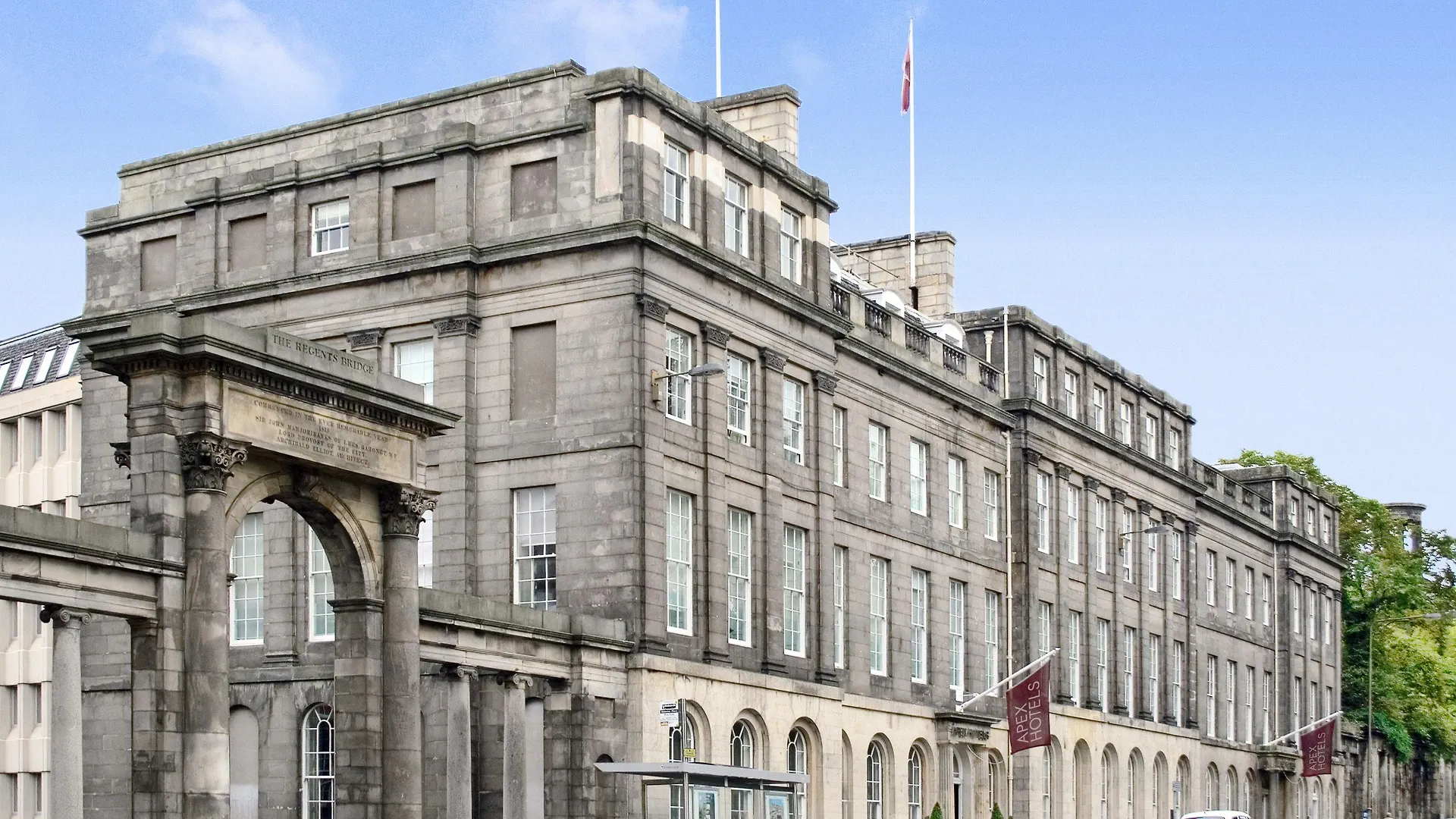 Top Hotels in Princes Street, Edinburgh Revealed