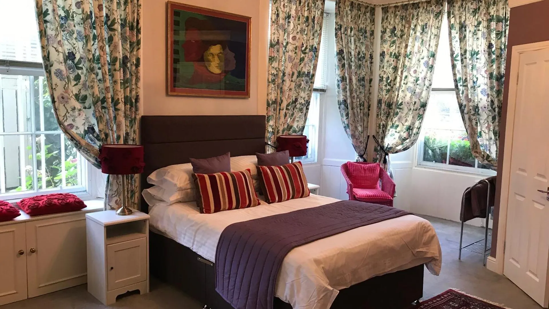 Top Hotels in Edinburgh Leith for Every Traveler